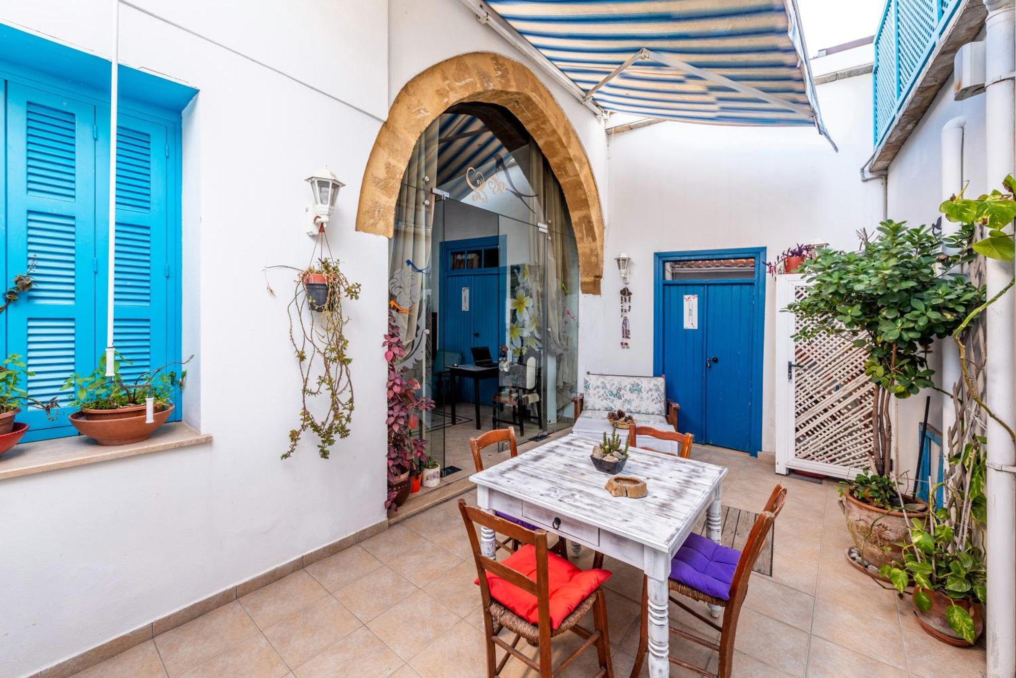 Cypriot Swallow Boutique Hotel นิโคเซีย ภายนอก รูปภาพ